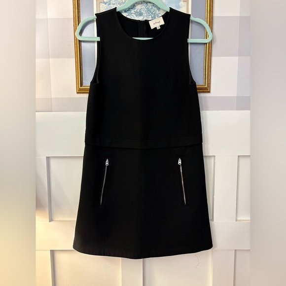 Wilfred Dresses & Skirts - Wilfred Black Dress with Zipper Accents Size XS